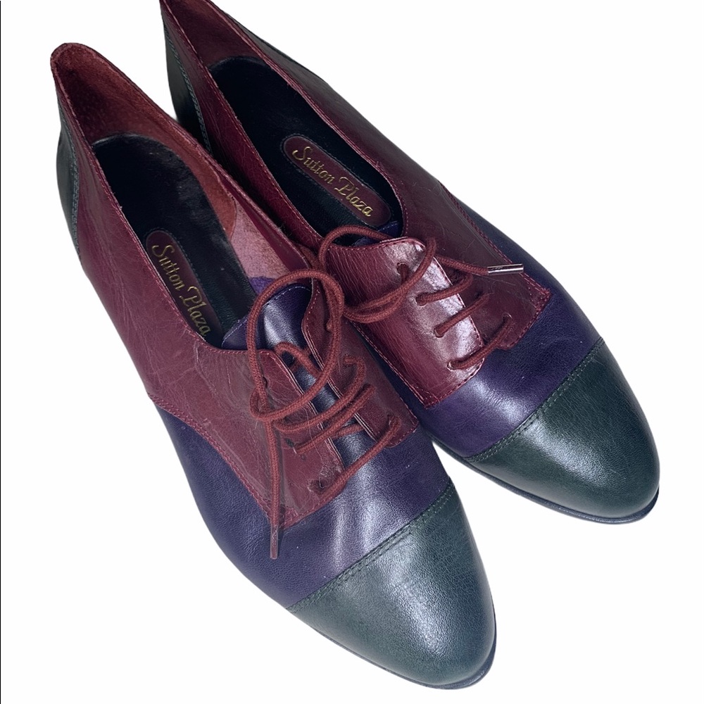 Sutton Plaza Vintage Color Block Lace Flats Gem